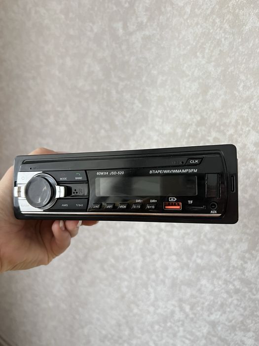 Продам магнітолу