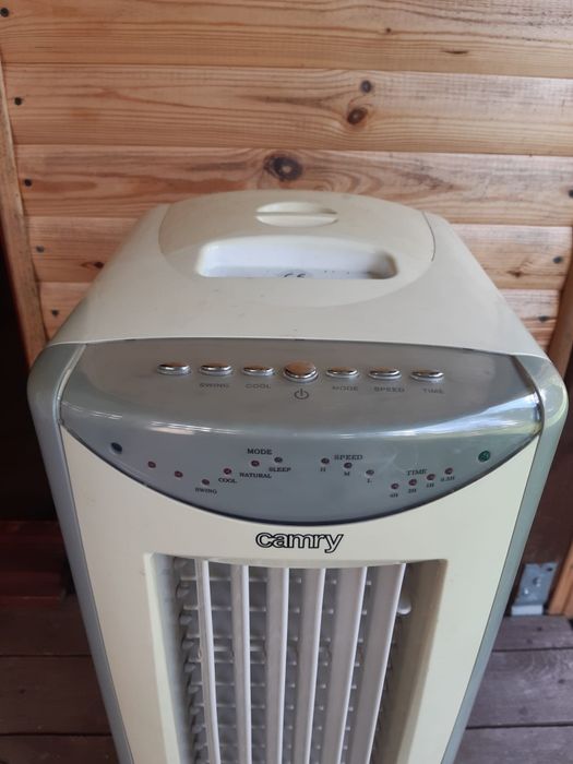Klimator Camry CR'7901 biało szary 150W