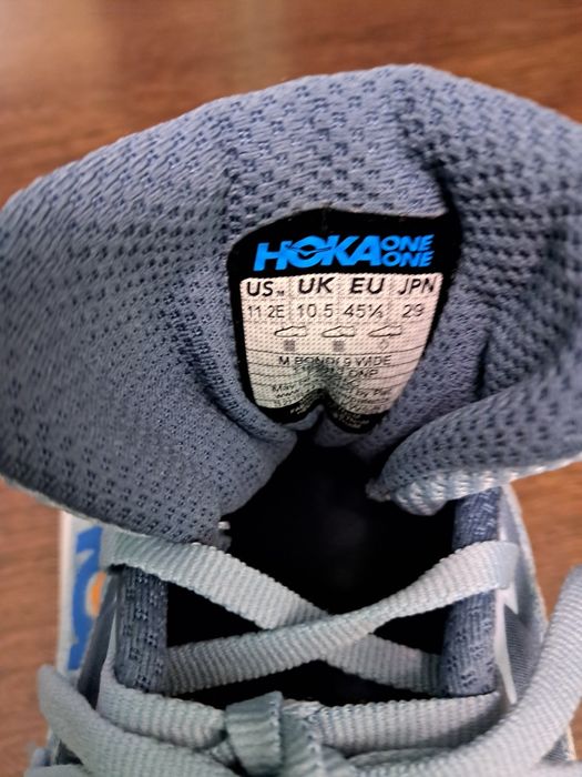 Бігові кросівки HOKA BONDI 9 wide  р 45 2/3 29см