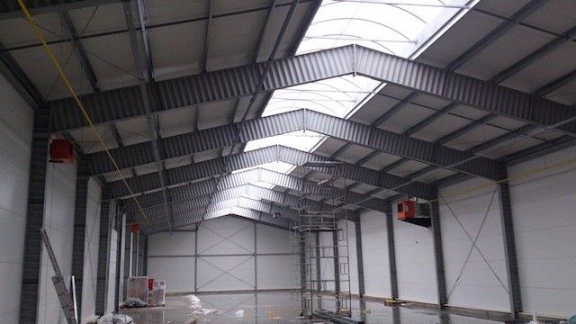 Konstrukcja stalowa 1000m2 --20x50x6m