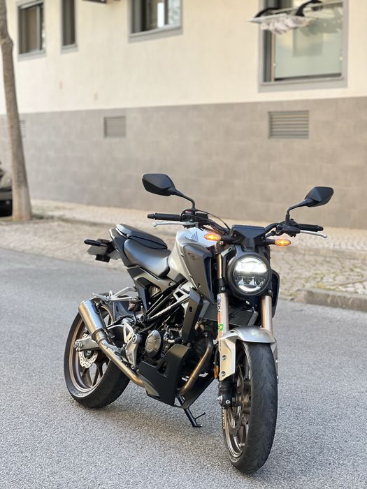 HONDA CB125R 2024