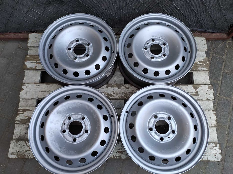 4x felgi stalowe R16 5x118 Opel Vivaro Opel Vivaro do busa