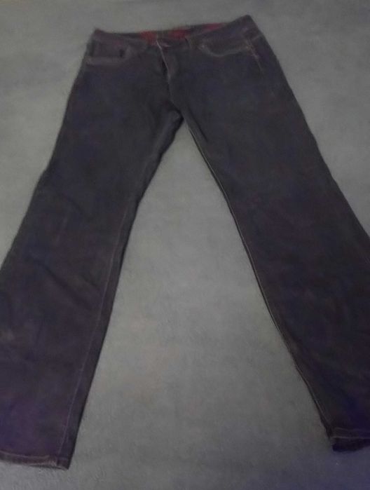 Spodnie damskie jeansy rozmiar 42