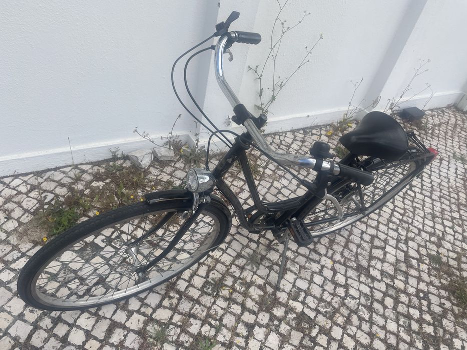 Pasteleira preta, XS/S