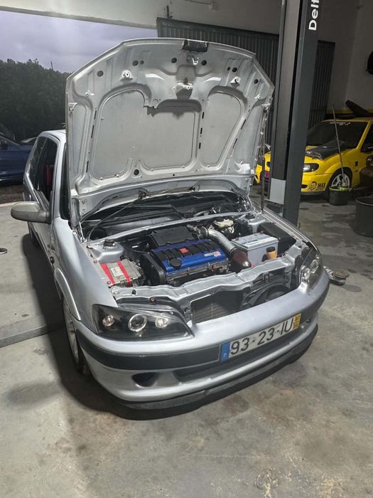 Carros desportivo 106 gti