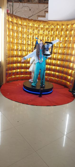 Fotobudka 360  Złota Scianka Lekki Dym