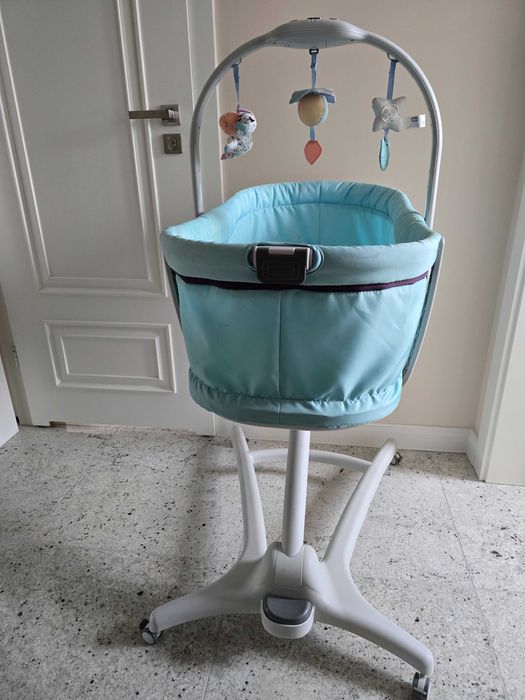 Chicco 4w1 łóżeczko, krzesełko, leżanka