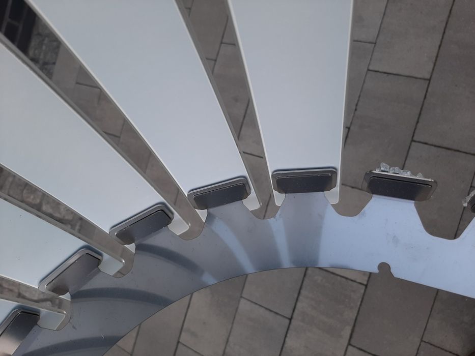 Okap Falmec Prestige Isola. Szklana część zamienna. Uszkodzona