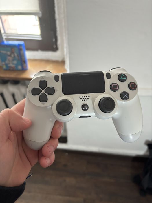 Konsola Playstation 4 slim 500Gb + Pad + 2gry OKAZJA!!!