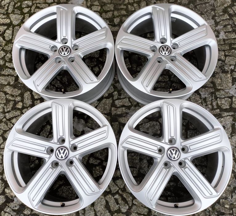 Felgi aluminiowe VW GTI GTD Golf Touran Caddy 7,5x18 ET49 5x112