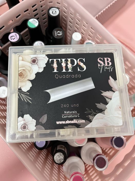 Vendo material de unhas de gel