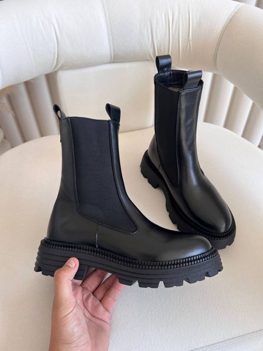 Акція, Челсі шкіряні байка, хутро, 36,37,39,40 зима, демі. Черевики