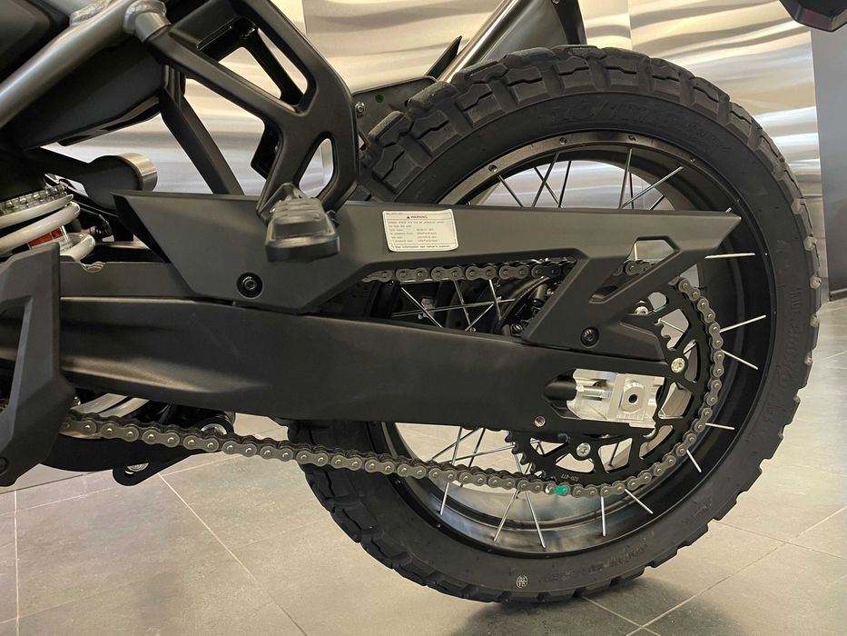 Мотоцикл CFMOTO 450MT