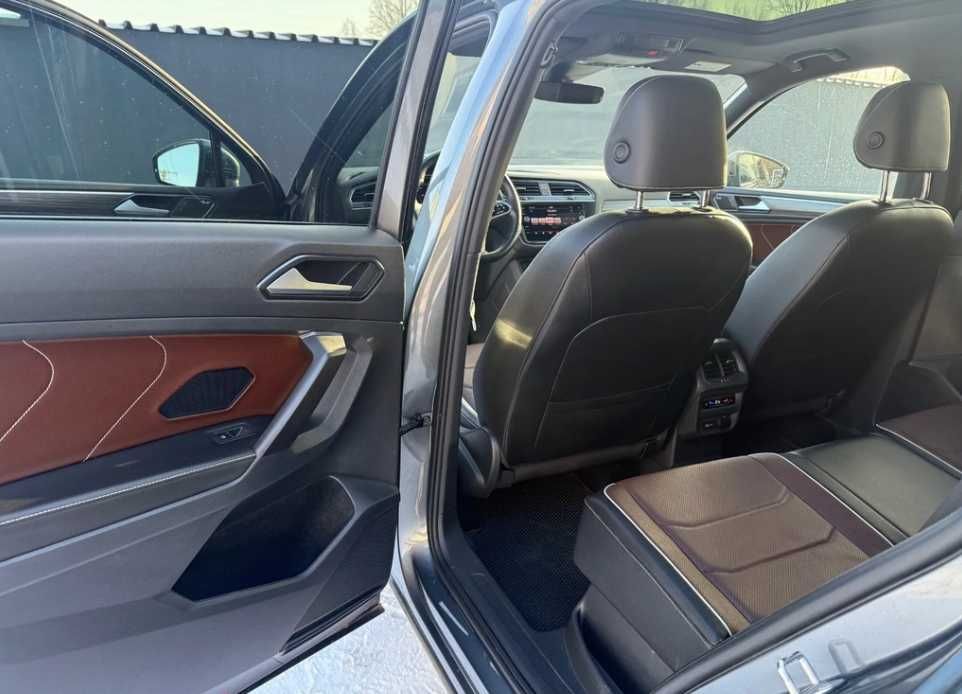 Volkswagen Tiguan 2,0 TSI R-Line 2021