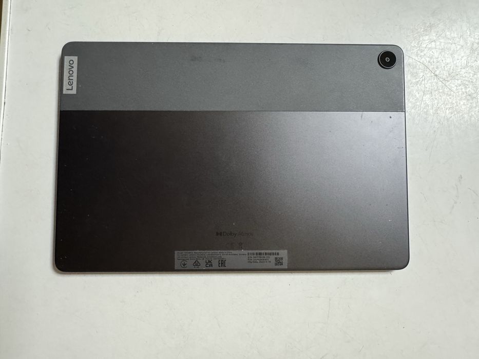 Tablet Lenovo M10 gen 3 com capa