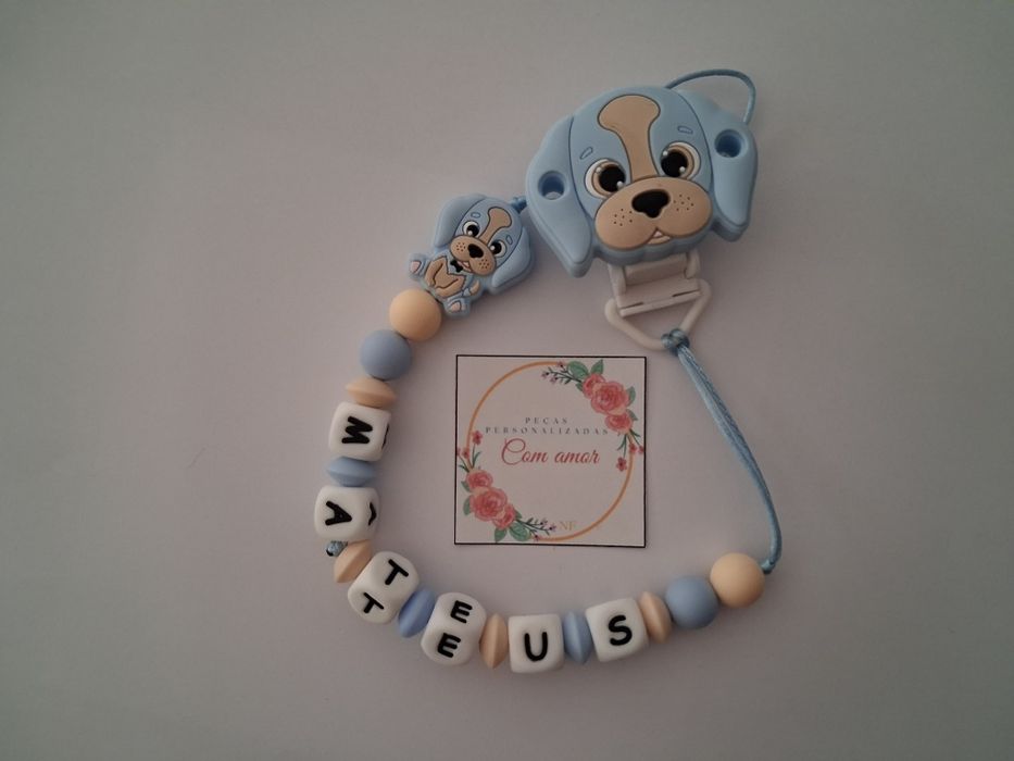Prende-chuchas personalizados