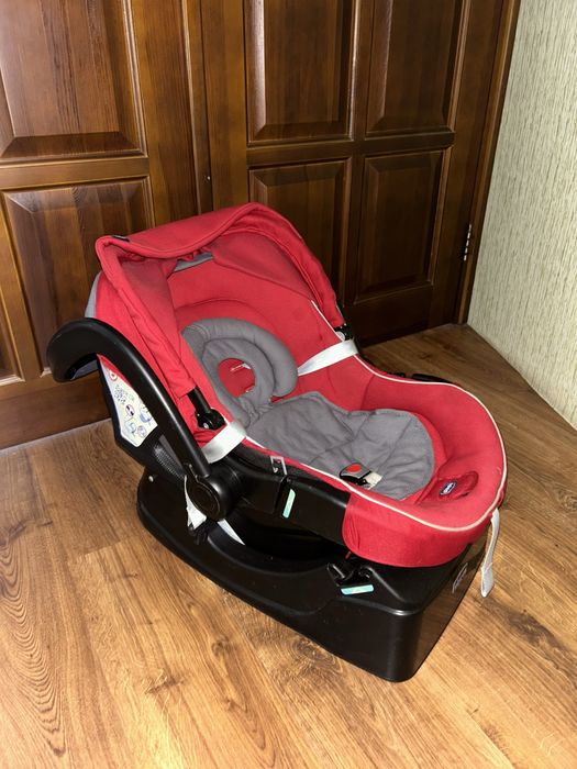 Коляска Chicco Trio Activ3 3 в 1 - люлька, прогулянка та автосидіння