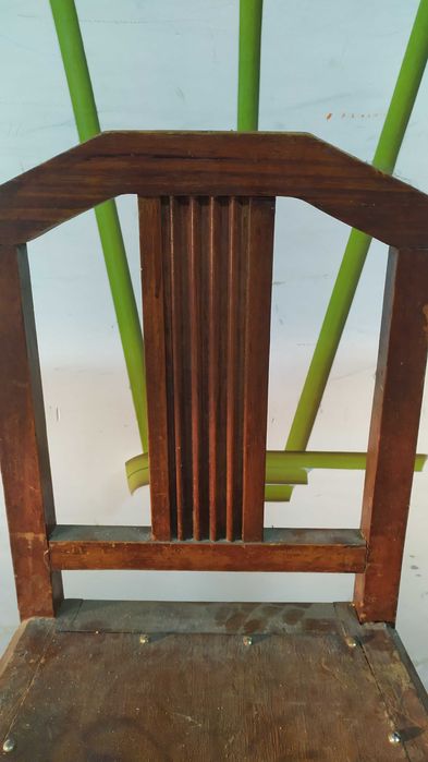 Cadeiras madeira antigas
