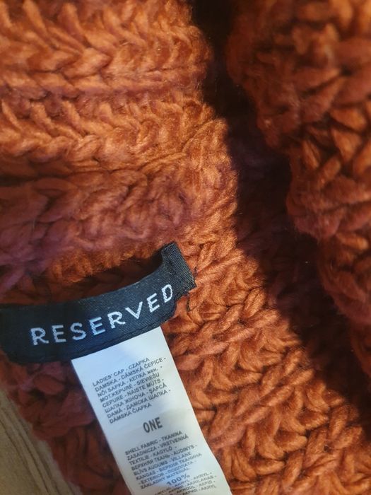 Czapki  2 szt. (Reserved i H&M)