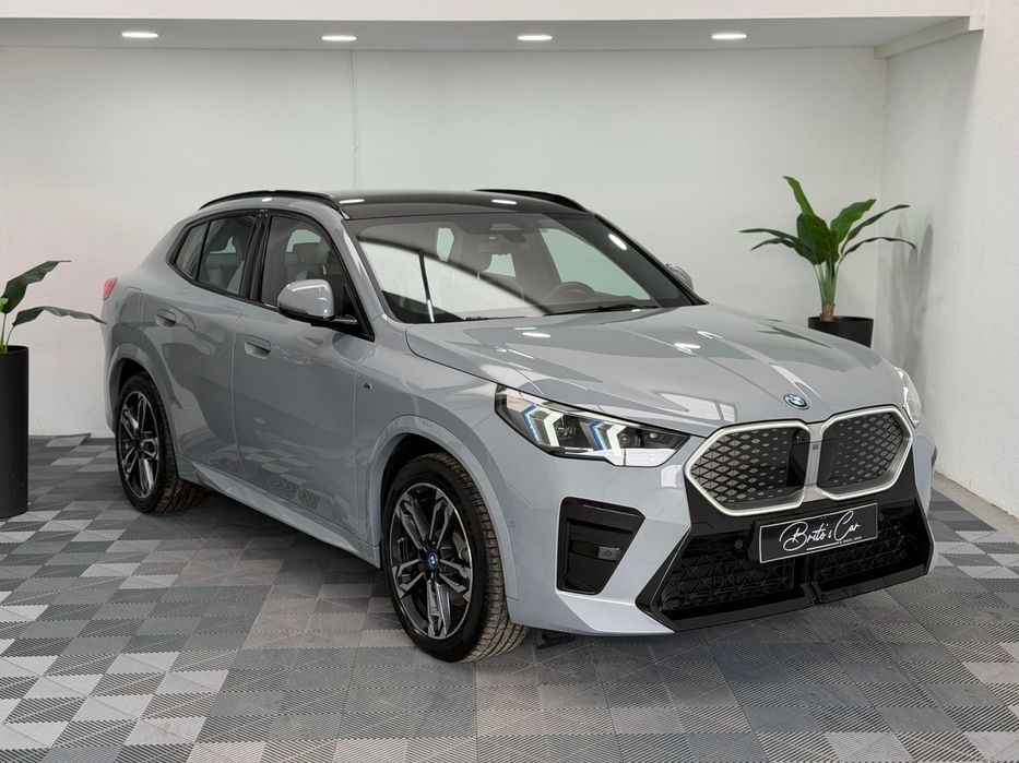BMW iX2 xDrive30 Pack Desportivo M Pro