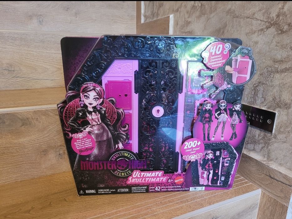 Monster High Draculaura Skulltimate Ultimate