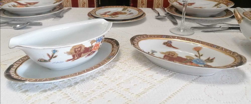 Louça japonesa - serviço 30 peças em porcelana asiática