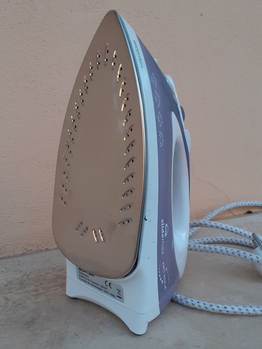 Ferro Passar Roupa c Vapor