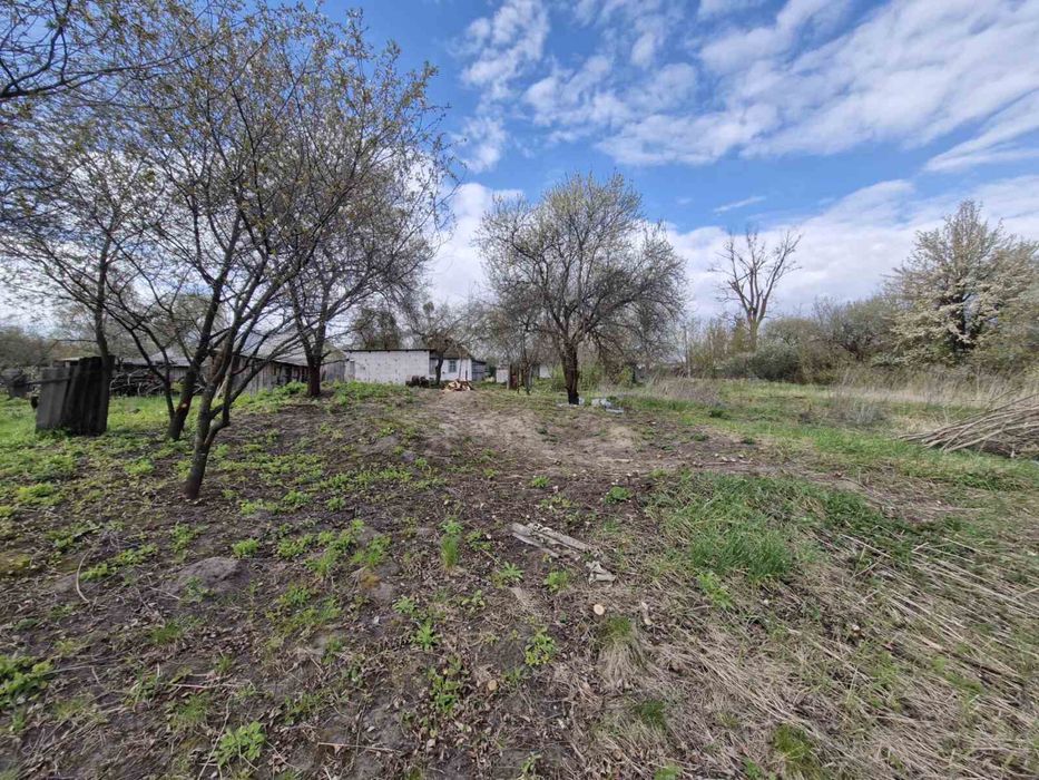 Продам 53 сотки землі у с. Федорівка Фастівський р.н Київскої обл. по ціні 350$/сотка