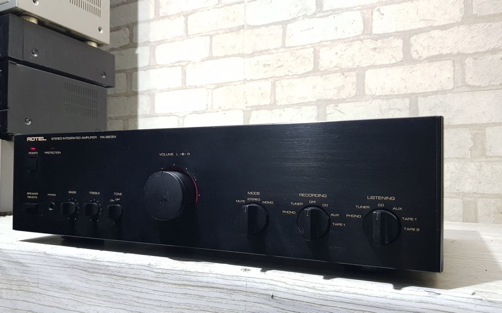 Стерео підсилювач/усилитель  Rotel RA-980BX 2х190Вт  б/у з Німеччини