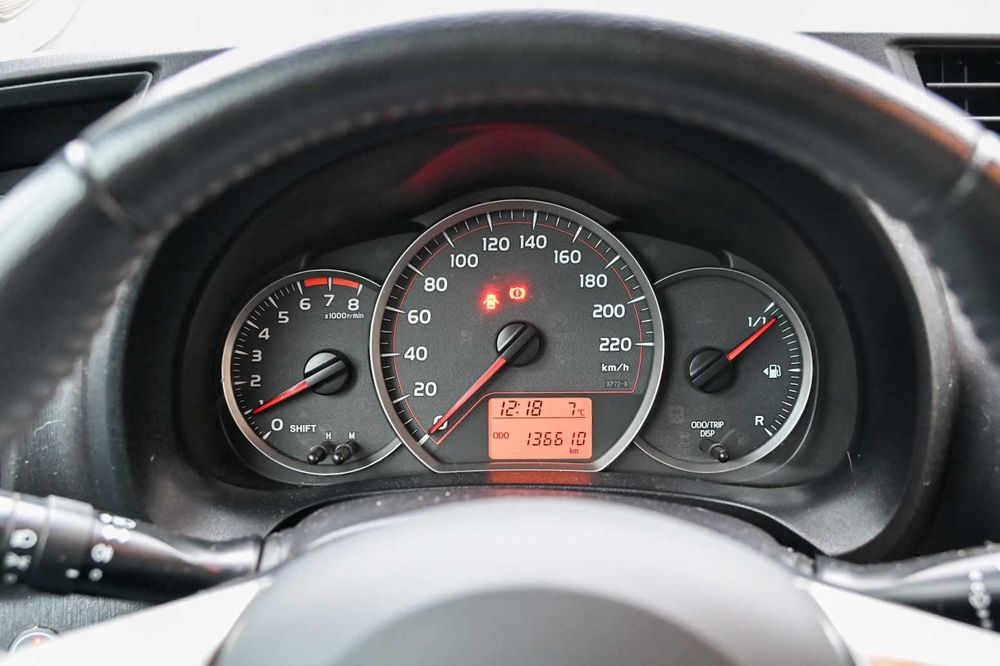 Toyota Yaris 1.0 + LPG