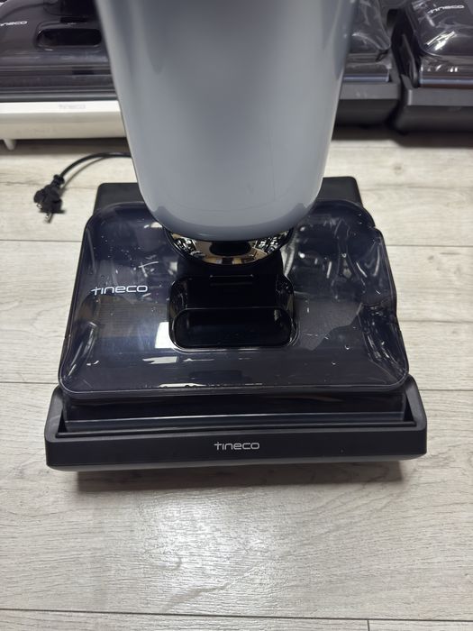 Миючий пилосос Tineco S9 artist б/у/повний комплект /гарантія 3 місяці
