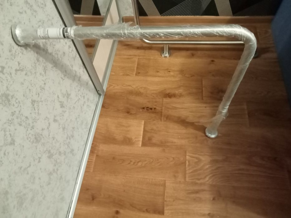 поручень новий 1200грн