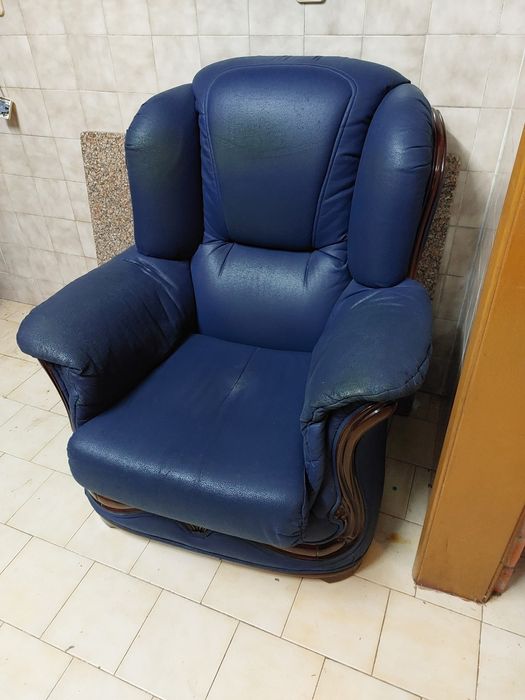 Sofá cama e poltrona