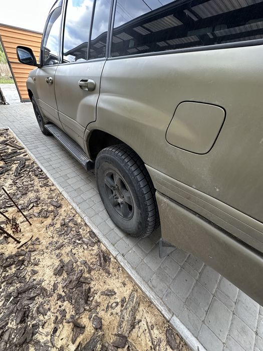 Toyota Land Cruiser 100  МЕХАНІКА 4.2 Дизель