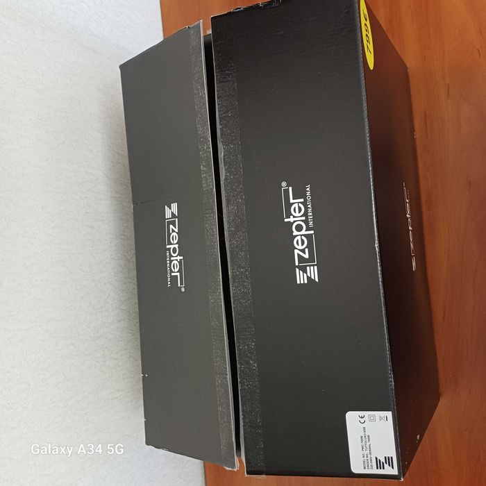 Пилосос Zepter PWC-700W