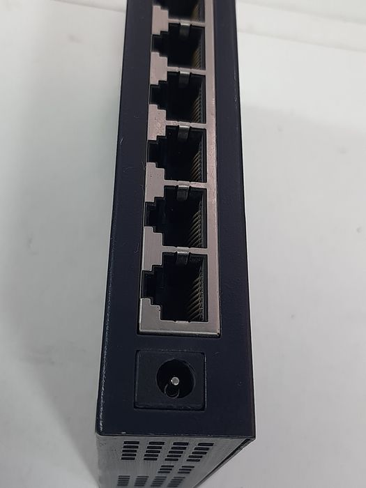 Комутатор Asus GigaX 1008