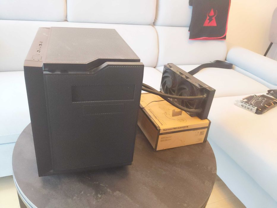 Mocny komputer do gier i pracy