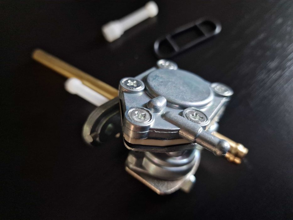 Torneira de gasolina Suzuki DRZ 400 LTZ400 Ozark