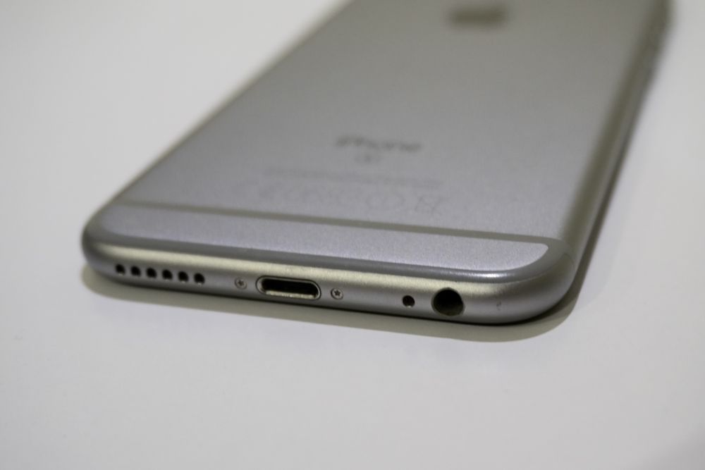 iPhone 6s, Space Gray, 64GB