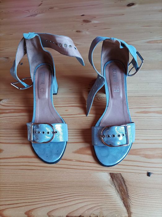 Босоніжки жіночі Olteya