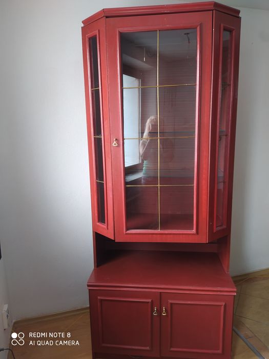 Witryna kredens w kształcie sześciokąta sprzedam pilnie!!