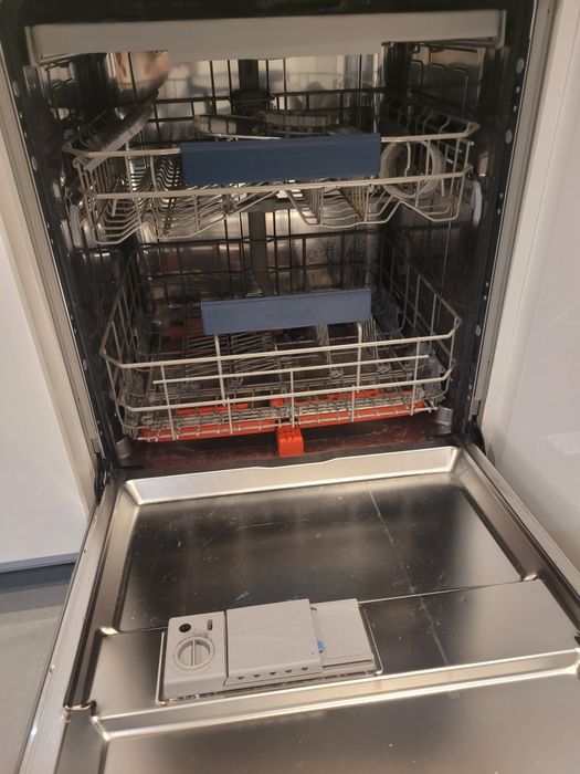 Zmywarka Samsung srebrna