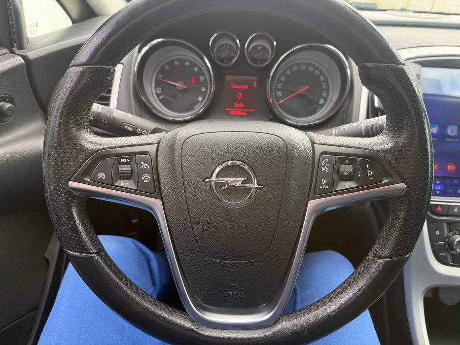 Opel Astra GTC 1.4 T 140 CV - GPL - NACIONAL