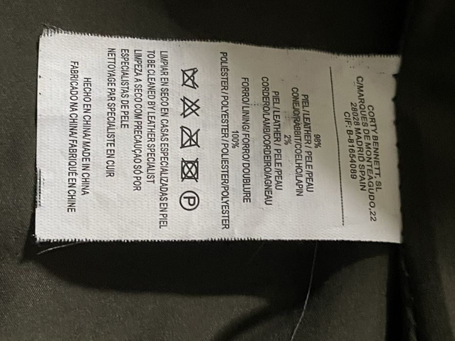 Casaco de pelo de coelho 3/4 com capuz verde garrafa