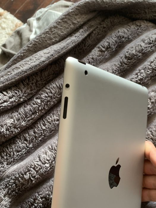 Продам планшет iPad