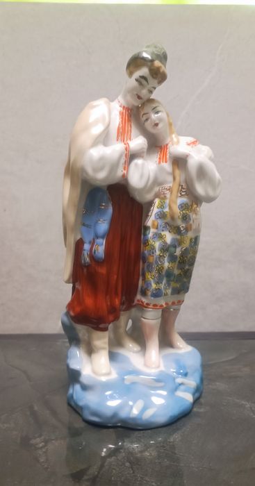 Статуэтка, Майская ночь.