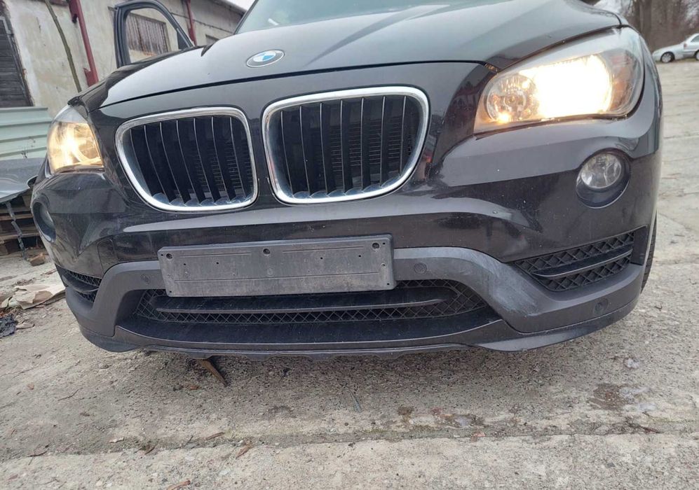 BMW X1 E84 разборка бампер запчасти BMW X1 E84