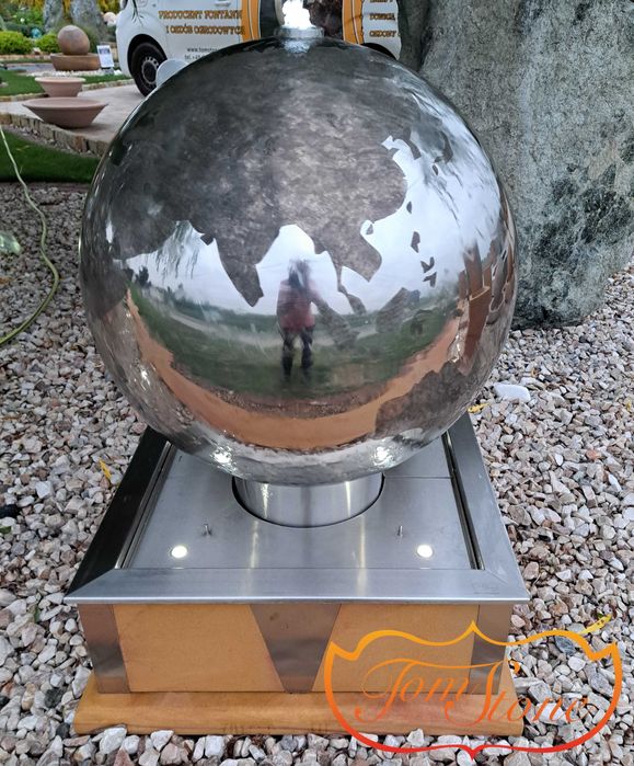 FONTANNA OGRODOWA Fontanna tarasowa Kula ze stali nierdzewnej GLOBUS