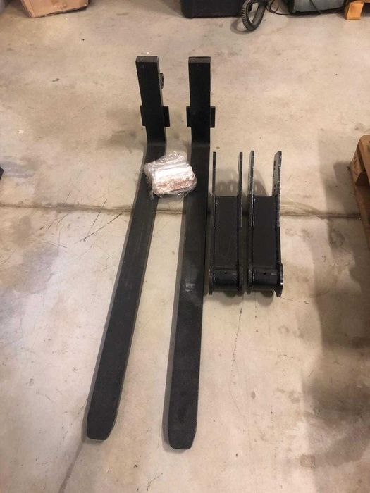 Widły na szybkozłącze JCB 3CX