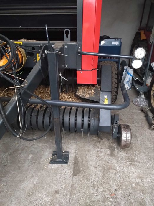 Prasa Metal Fach Z562 RN siatka 2014 rok